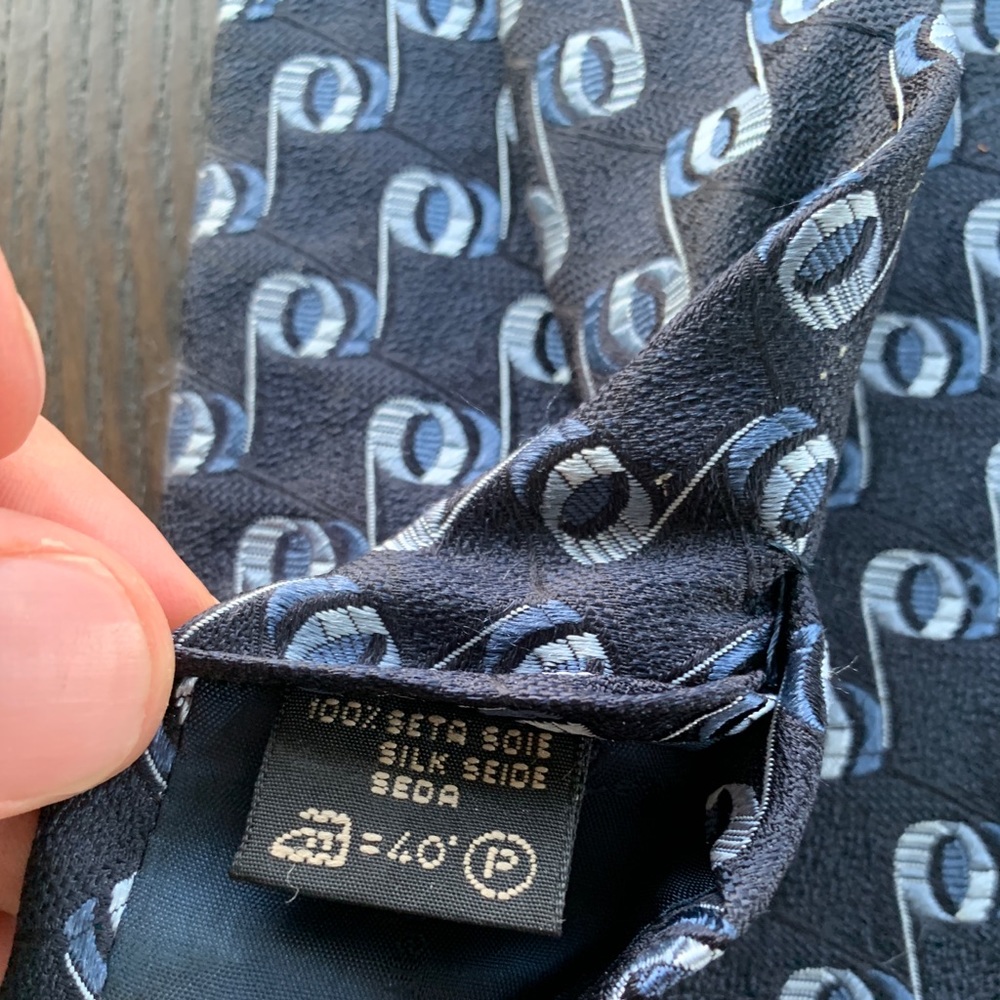 Ermenegildo Zegna 100% Silk Geometric Tie - Picture 5 of 5